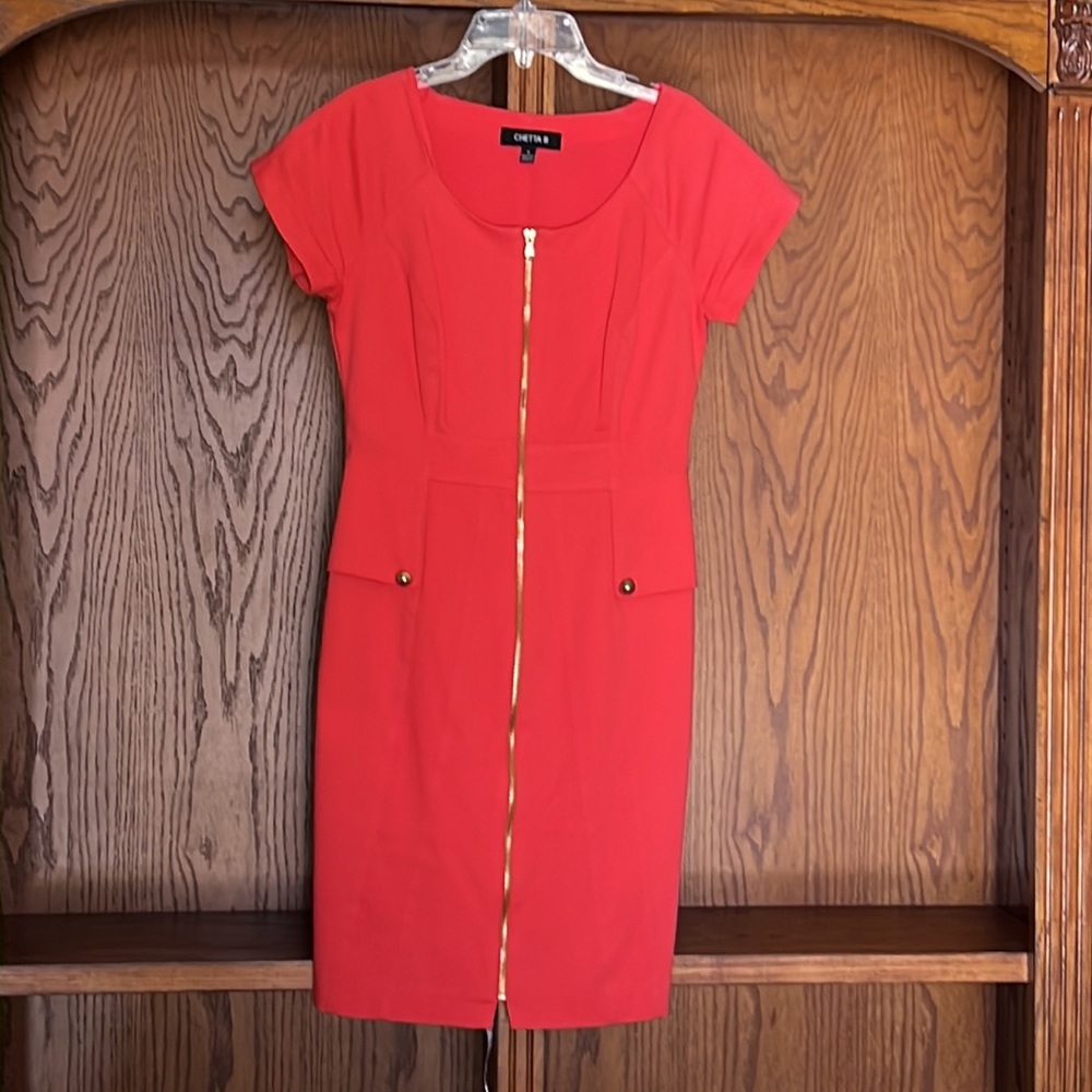 Chetta B Sz S Gold accents coral Dress